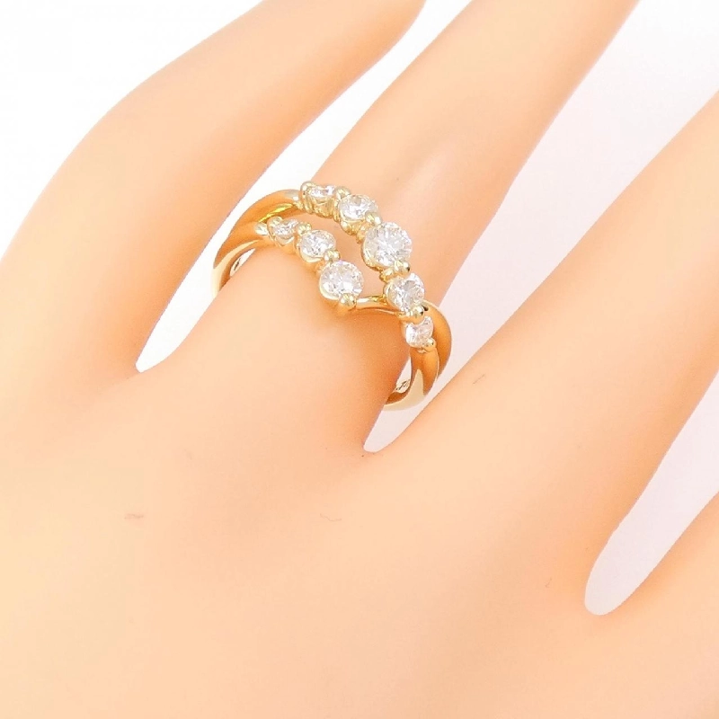 Nhẫn kim cương K18YG 0.72CT 673158