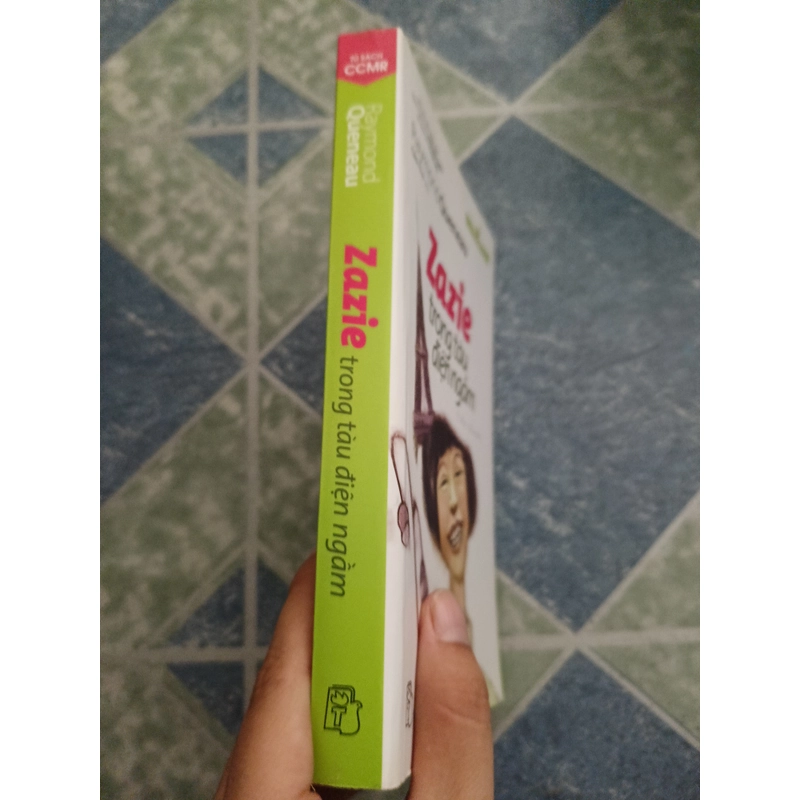 Zazie trong tàu điện ngầm 509965