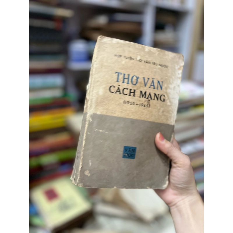 Thơ văn cách mạng 1930-1945  392812