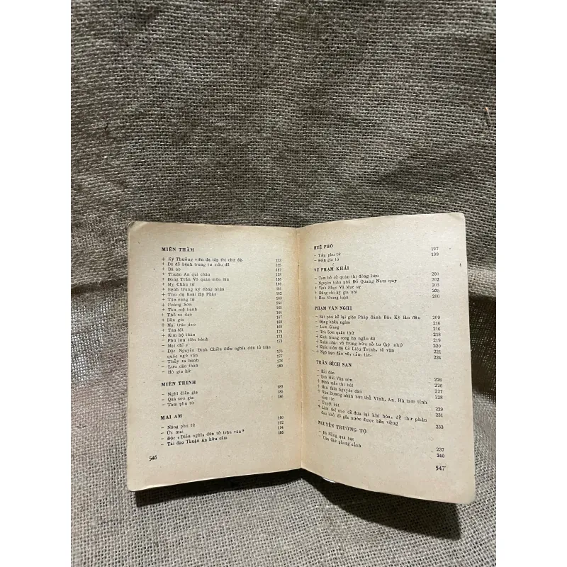 HỢP TUYỂN THƠ VĂN VIỆT NAM 1858-1920 999562