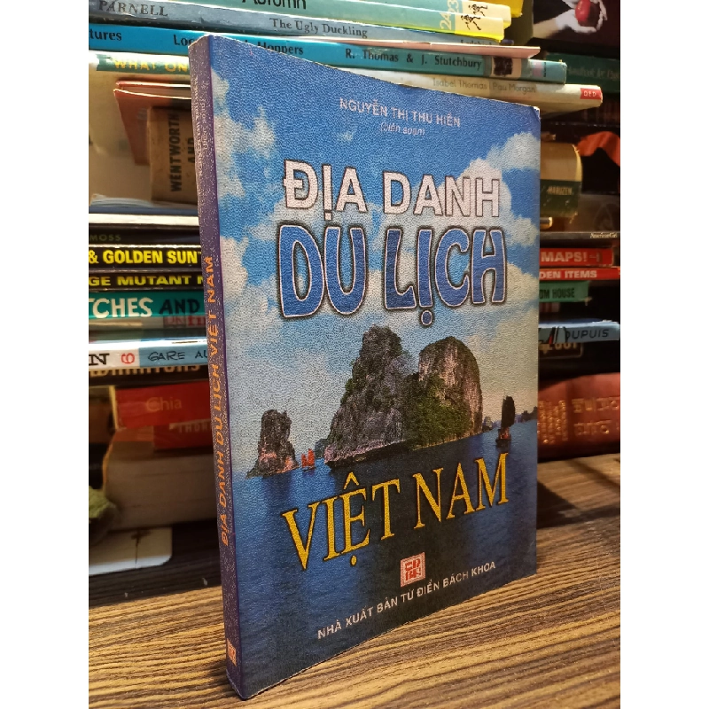 Địa danh du lịch Việt Nam - Nguyễn Thị Thu Hiền 449659