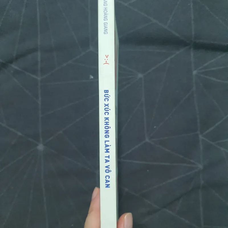 "Bức xúc không làm ta vô can" - Đặng Hoàng Giang 577833