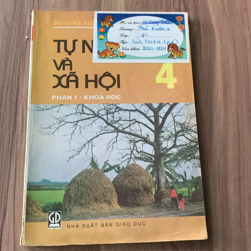 Sách giáo khoa: Tự nhiên và xã hội 4, phần 1: Khoa học 640731