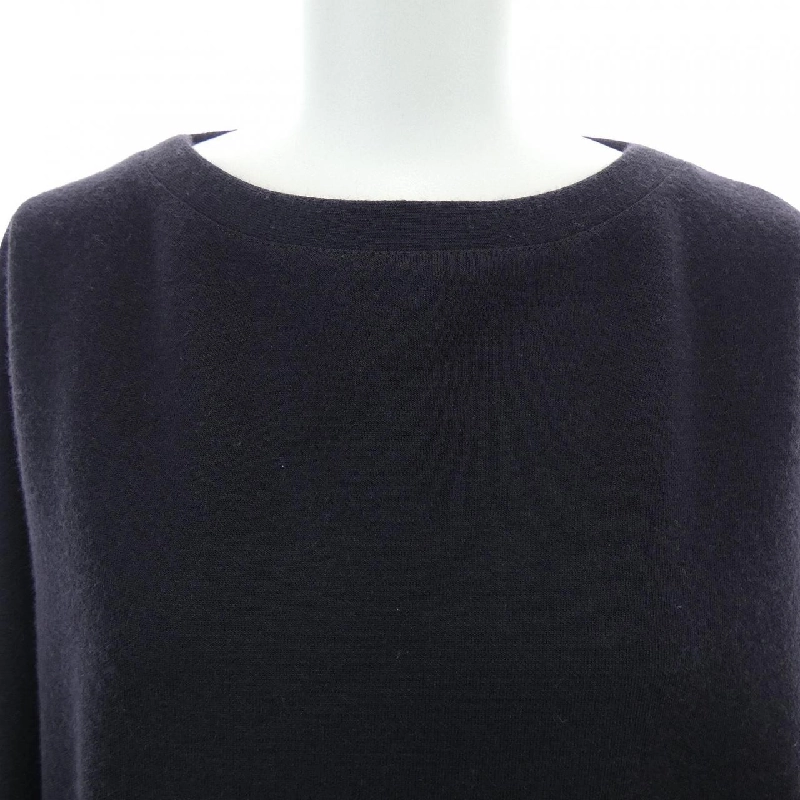 Áo thun ebure - Hàng hiệu Authentic 823334