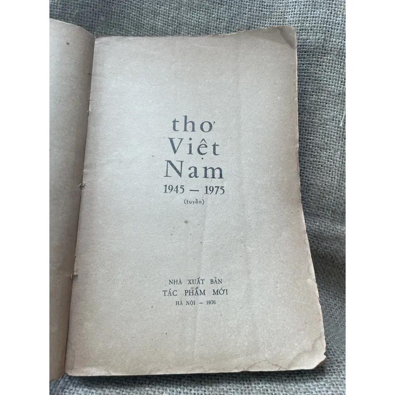 Thơ Việt Nam 1945-1975- khổ lớn - Xb 1976  993716