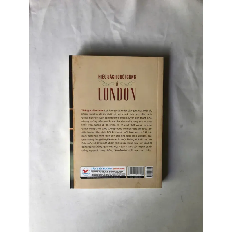 Hiệu Sách Cuối Cùng Ở London - Madeline Martin 997617