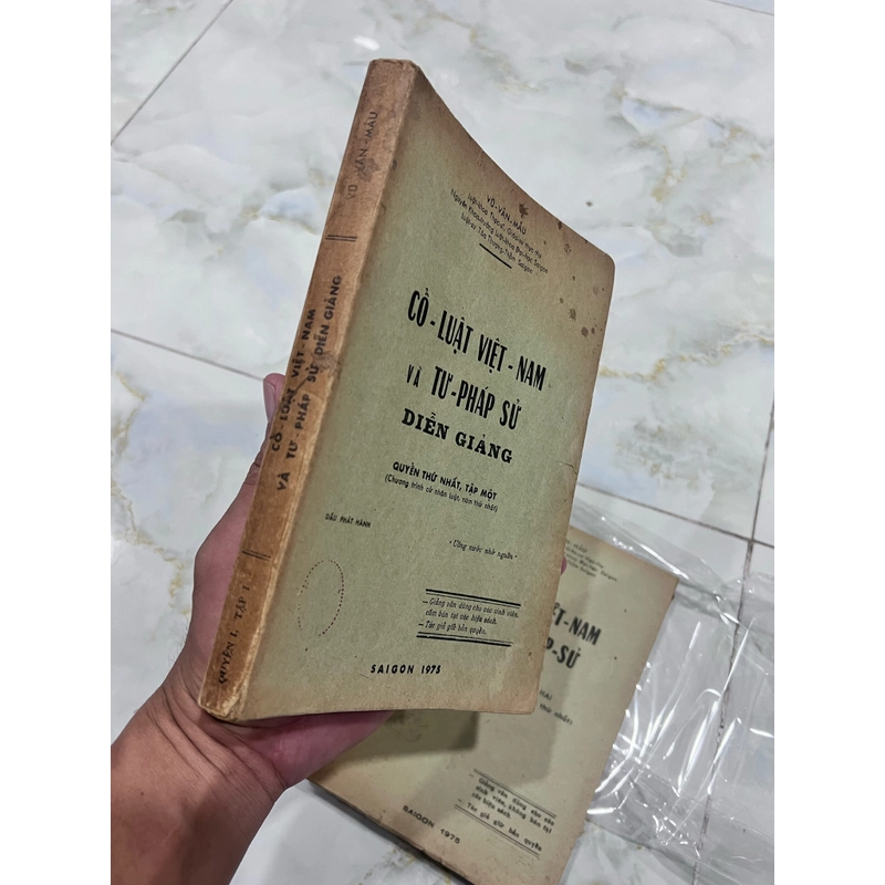 Cổ luật Việt nam và tư pháp sử diễn giảng - Vũ Văn Mẫu (trọn bộ) 300984