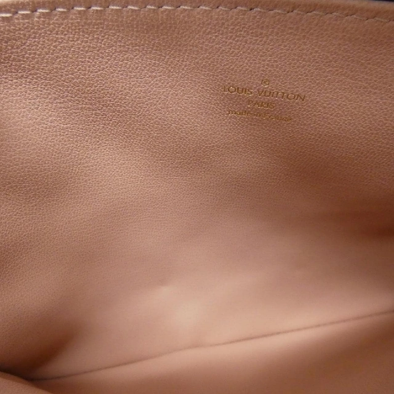 Túi đeo vai Louis Vuitton Coussin PM M21260 - Hàng hiệu Chính hãng 763985