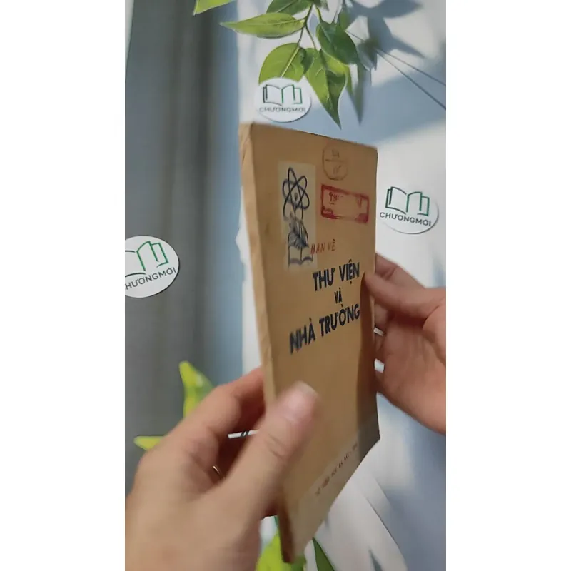 [XƯA] Bàn Về Thư Viện Và Nhà Trường (1986) - Văn Hải 775986