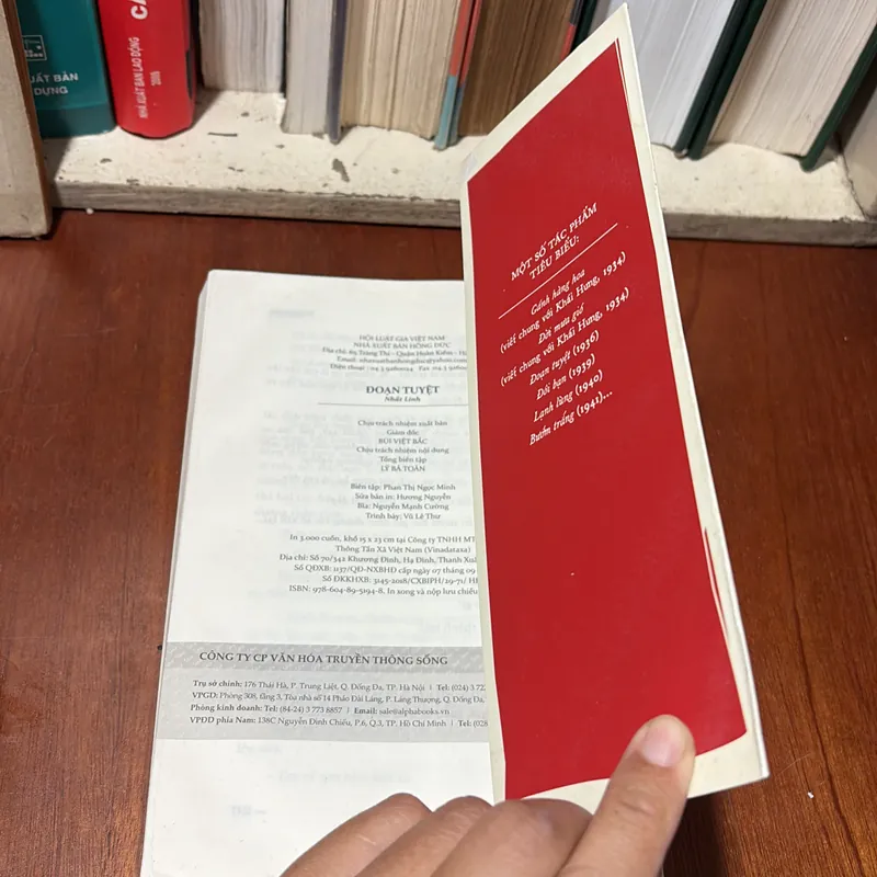 II Tủ Sách Khuê Văn _ Tự Lực Văn Đoàn: Nửa Chừng Xuân - Khái Hưng & Đoạn Tuyệt - Nhất Linh 721056