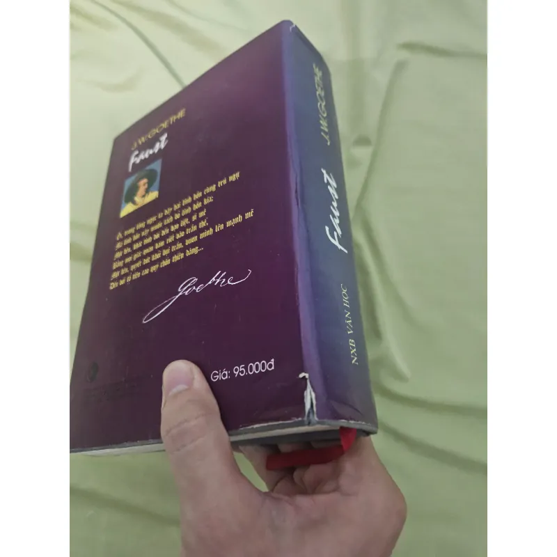 Sách Faust 568027