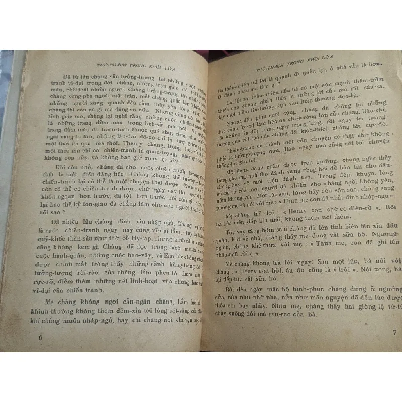 Thử thách trong khói lửa - Stephen Crane 593621