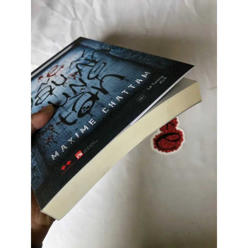 Dấu Ấn Hung Tàn - Maxime Chattam 976320
