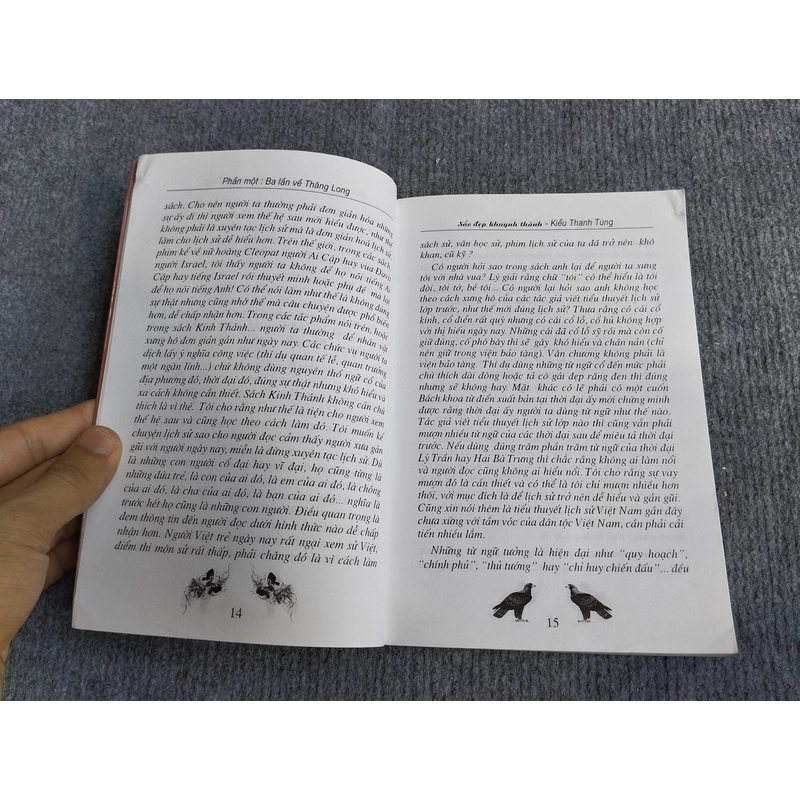 SẮC ĐẸP KHUYNH THÀNH (TRẦN THỊ) PHẦN I: BA LẦN VỀ THĂNG LONG - KIỀU THANH TÙNG 548176
