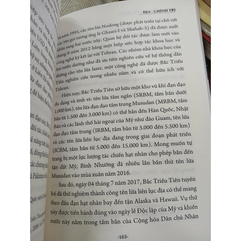 BẮC TRIỀU TIÊN QUA 100 CÂU HỎI - NGUYỄN THỊ TƯƠI dịch 731587