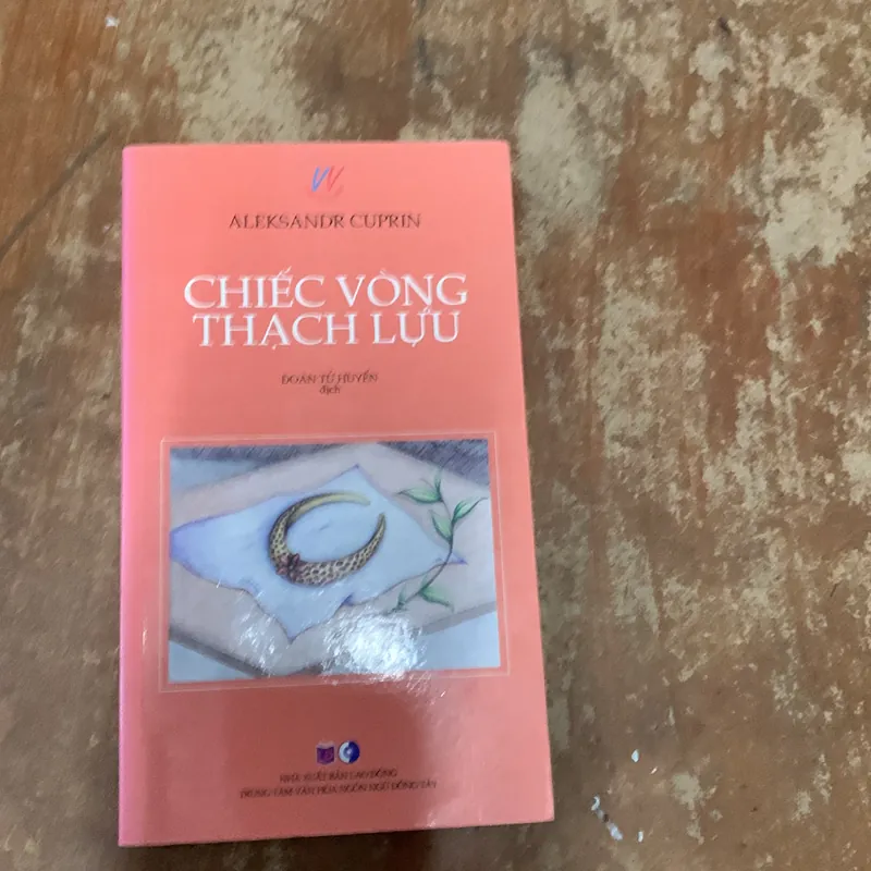 CHIẾC VÒNG THẠCH LỰU - ALEKSANDR CUPRIN 740812