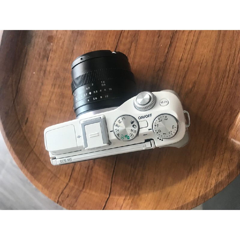 Máy canon m3 5166