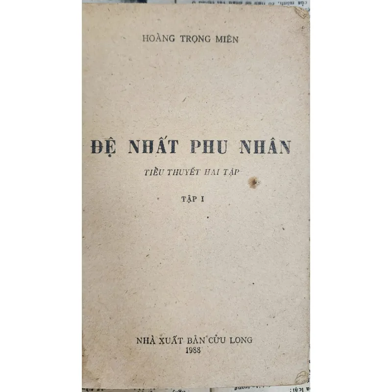 Trọn bộ 2q ĐỆ NHẤT PHU NHÂN TRẦN LỆ XUÂN, tác giả Hoàng Trọng Miên 703635