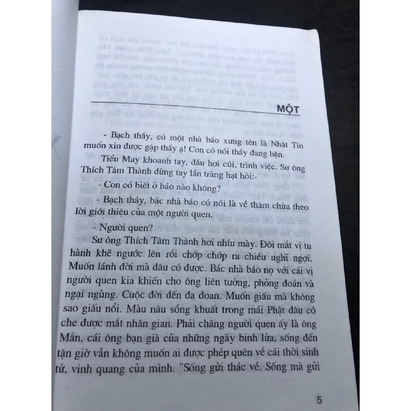 Ba lần xuống tóc mới 70% ố bẩn có dấu mộc và viết nhẹ trang đầu 2006 Phan Quế HPB0906 SÁCH VĂN HỌC 914758