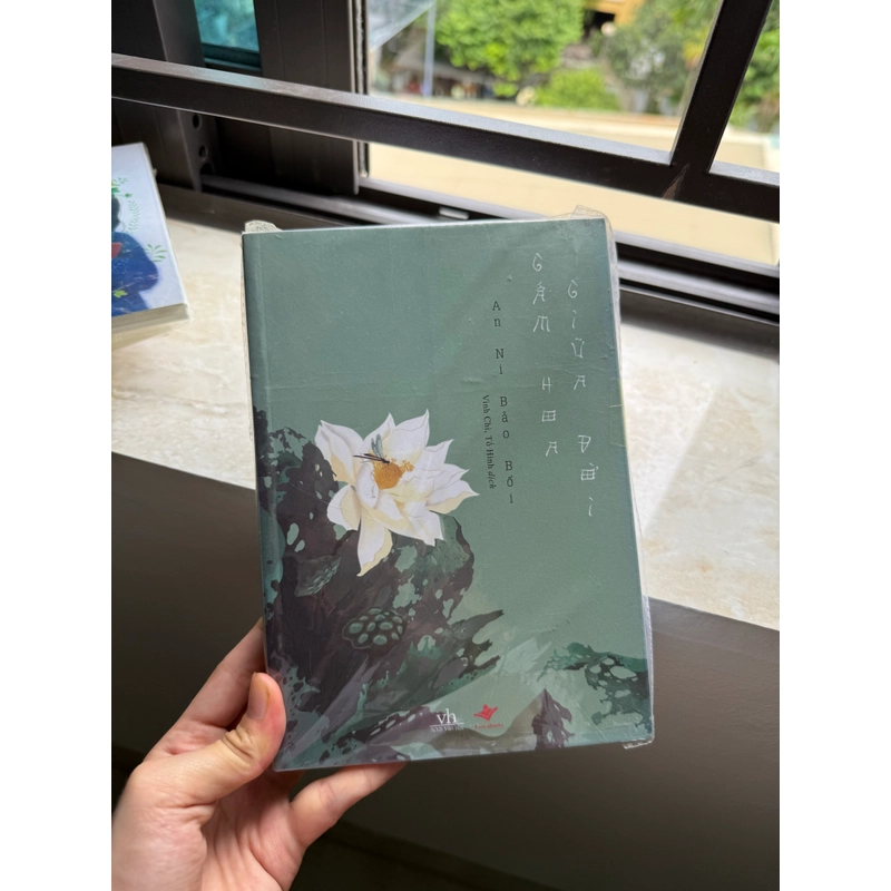 Sách ngôn-Gấm hoa giữa đời 538747
