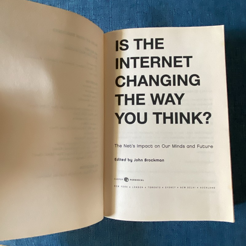 Is the internet changing the way you think? - Sách ngoại văn 196093