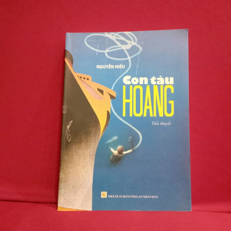 Con tàu hoang 📚 1011067