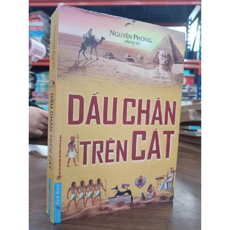 Dấu chân trên cát - Nguyên Phong 129855