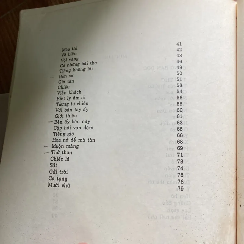 Xuân Diệu thơ thơ gửi hương cho gió 936653