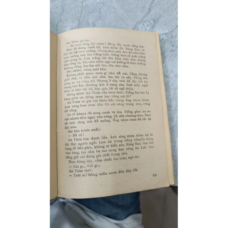 ĐẢO HOANG - TÔ HOÀI 732849