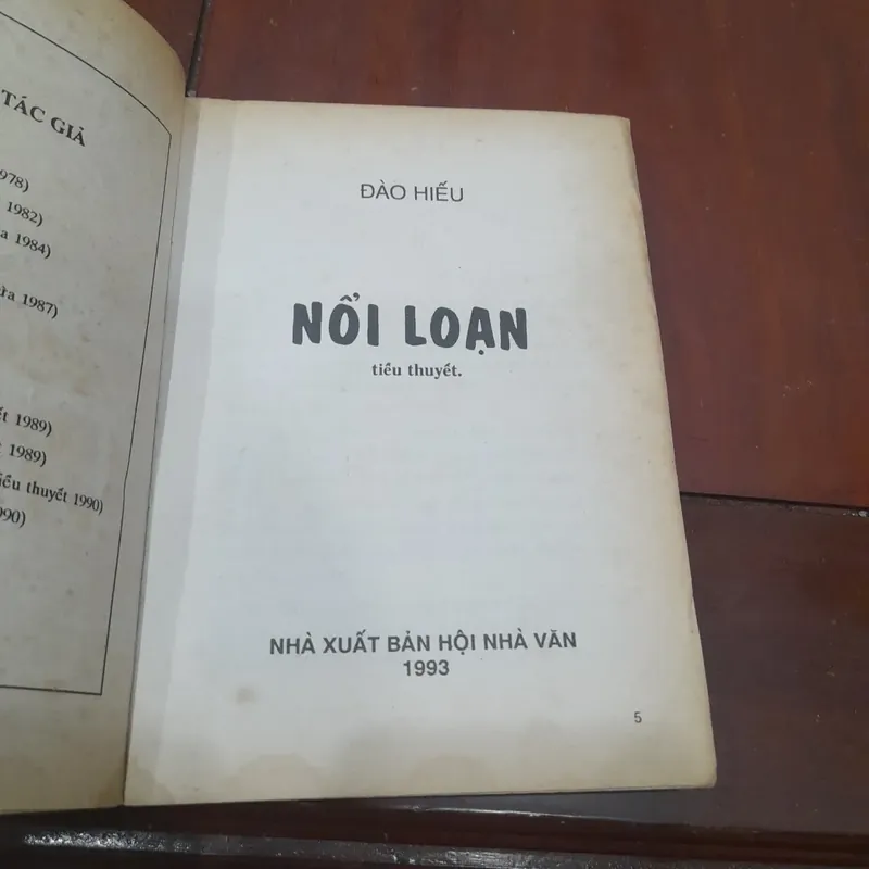 Đào Hiếu - NỔI LOẠN (tiểu thuyết) 602888