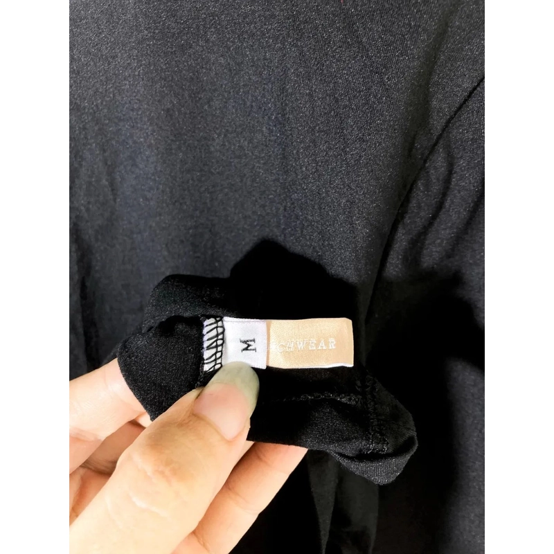 Áo Thun Hàn Hiệu Conchwear , chất co giãn.Size S M
 503904