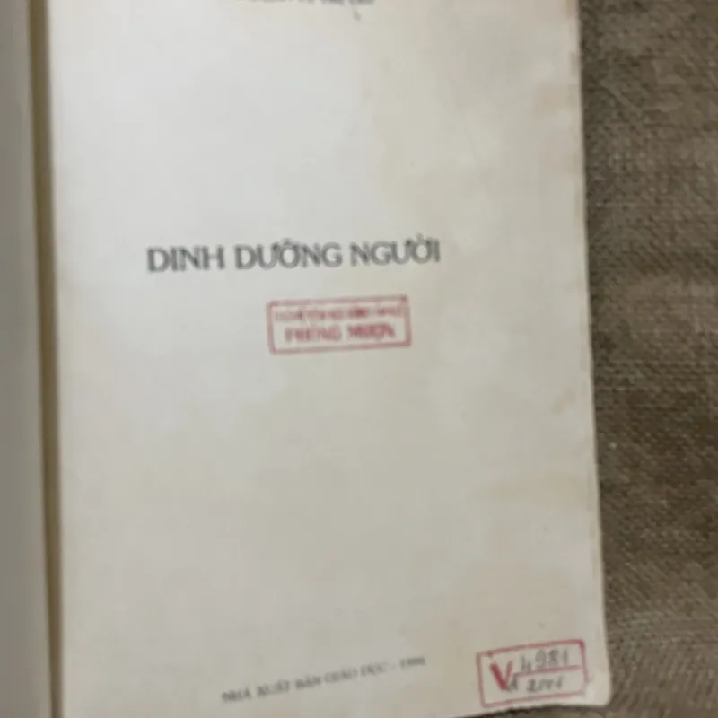 Dinh dưỡng người - LÊ DOÃN DIÊN - VŨ THỊ THƯ - sách y khổ lớn 340 tr 991395