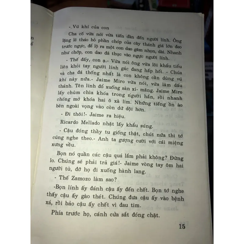 Cát bụi thời gian - Sidney Sheldon 975442