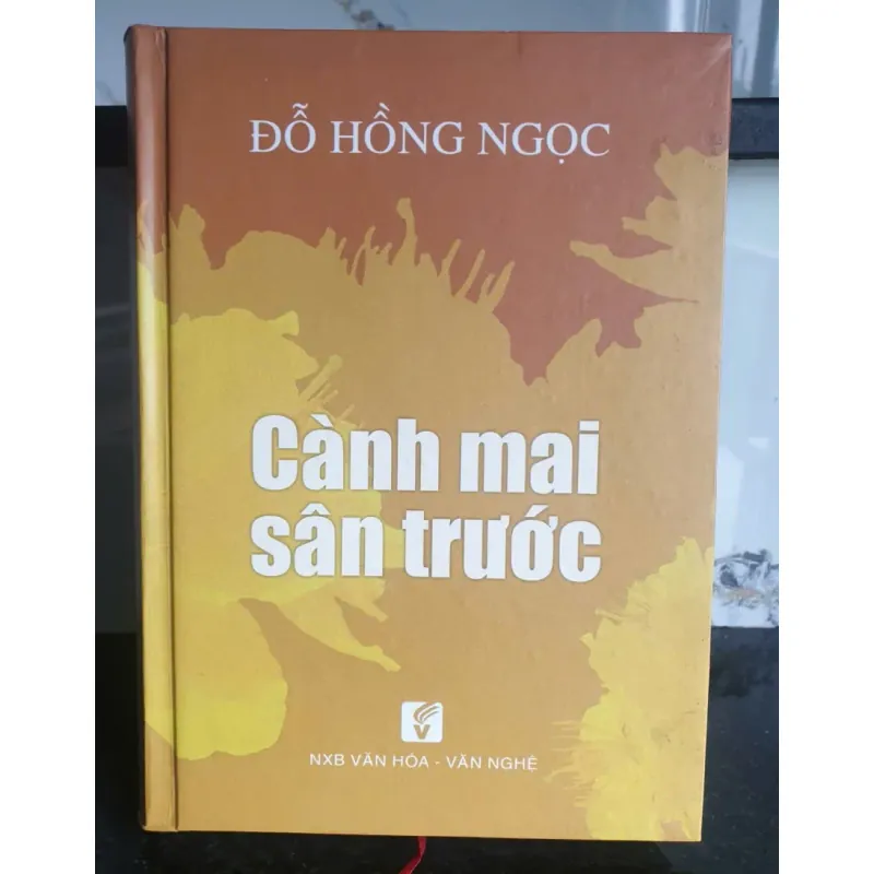 Cành Mai Sân Trước 674757
