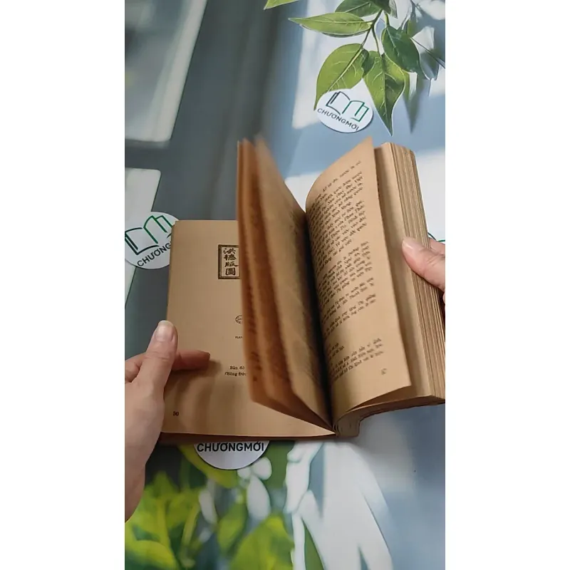 [MIỄN PHÍ BỌC SÁCH] [XƯA] Hoàng Sa - Trường Sa (1988) - Nguyễn Q. Thắng 776068