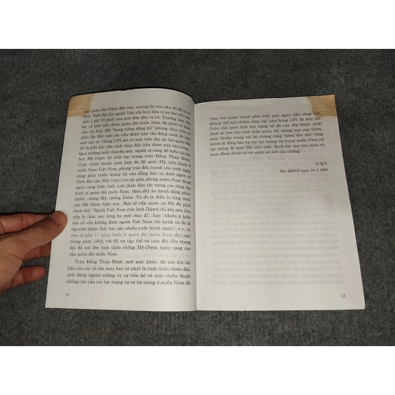 NHỮNG QUẢ ĐẤM THÉP 494544