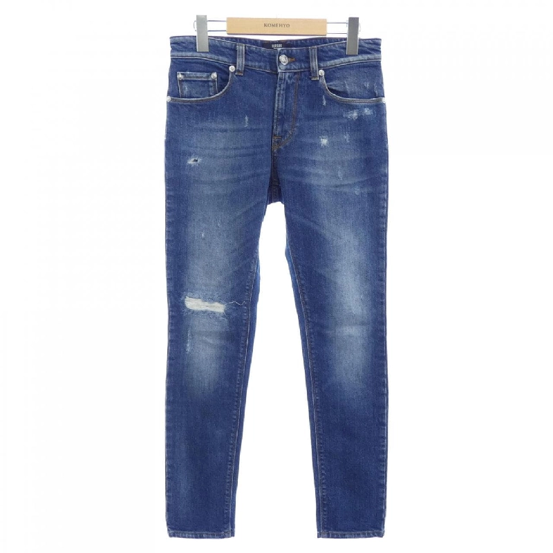 Quần jeans VERSUS - Hàng hiệu Authentic 888309