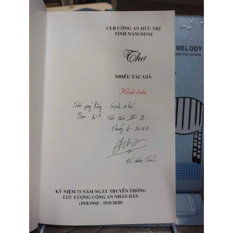 Sách: Chắp cánh thơ bay - Tác giả: Nhiều tác giả (A3) 601525