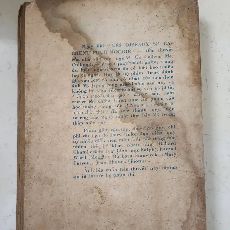 Tiểu thuyết NHỮNG CON CHIM ẨN MÌNH CHỜ CHẾT - Nữ nhà văn Colleen McCullough 711585