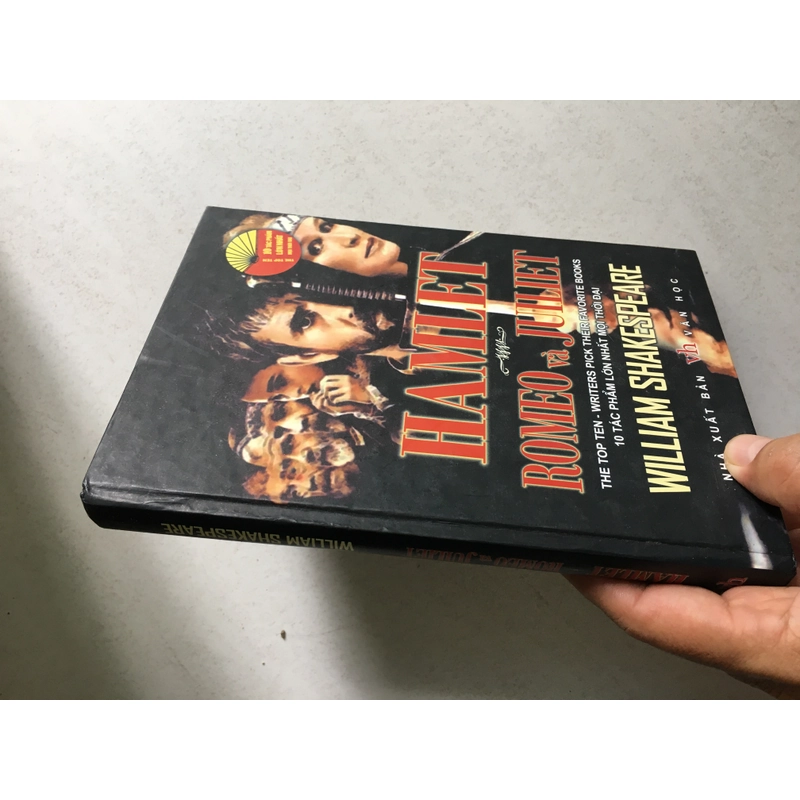 Hamlet; Romeo Và Juliet (10 Tác Phẩm Lớn Nhất Mọi Thời Đại, Bìa Cứng) 521763