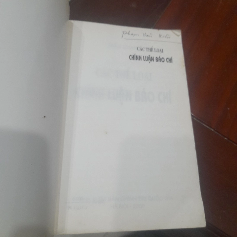 Trần Quang - CÁC THỂ LOẠI CHÍNH LUẬN BÁO CHÍ 357097