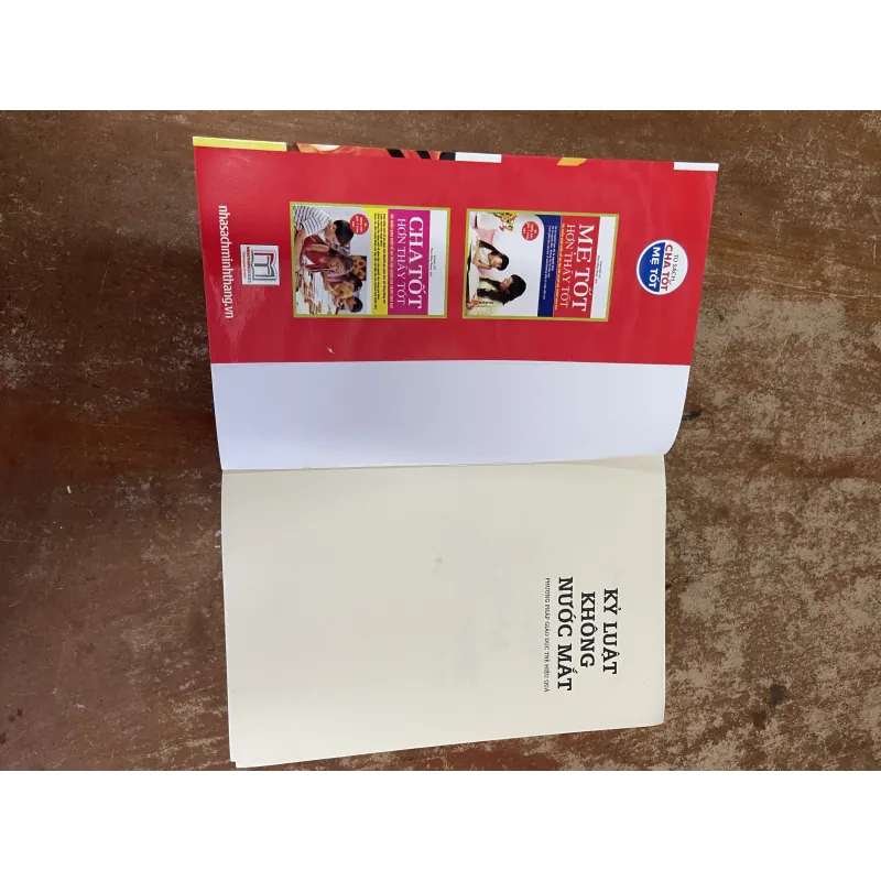 KỶ LUẬT KHÔNG NƯỚC MẮT 789384