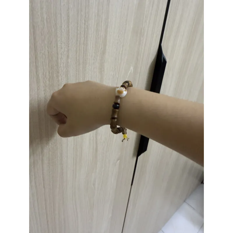 vòng tay gỗ tay mèo mới  795404