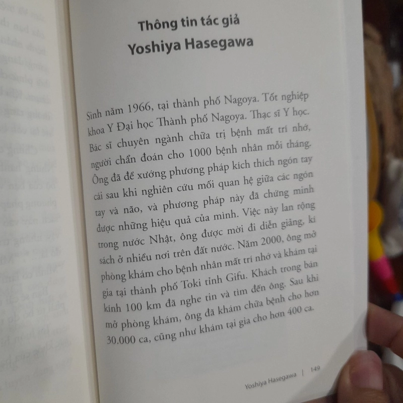 Kích thích ngón cái, trẻ mãi não bộ 273412