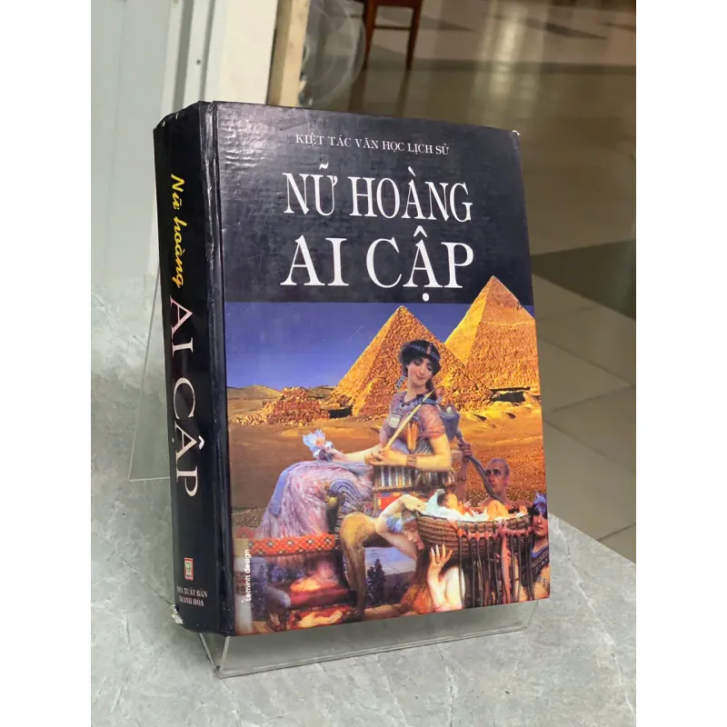 NỮ HOÀNG AI CẬP - THẾ ANH & MINH CHÂU (BIÊN DỊCH) 730905