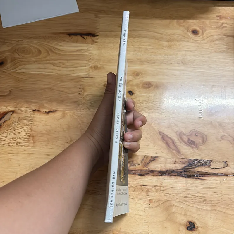 II Tạp Chí: Tinh Văn (Số 5) - Nhiều Tác Giả - 2018 704005