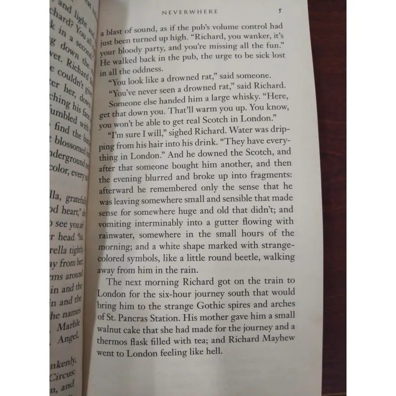 NeverWhere - Neil Gaiman 292174