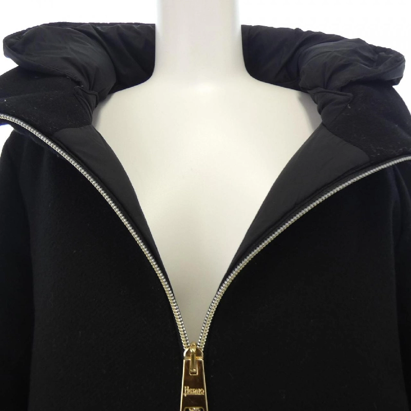 【Mã giảm giá】Áo khoác lông vũ Herno 638447