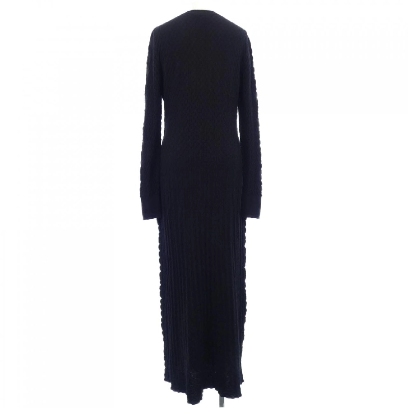 Chanel CHANEL METIERS D'ART P75353K10778 23A Váy 648827