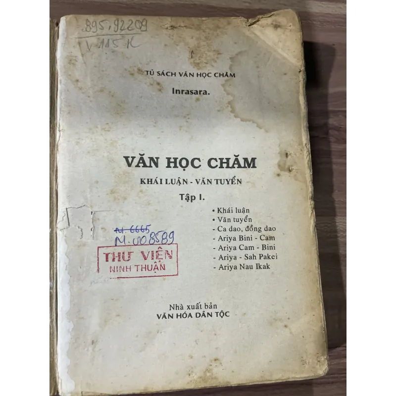 Văn học Chăm - INRASARA  748017